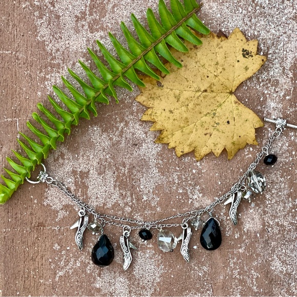 NWT ELEGANT DOUBLE STRAND CHARM BRACELET IN JET BLACK & CLEAR SILVER CRYSTALS - Picture 3 of 9